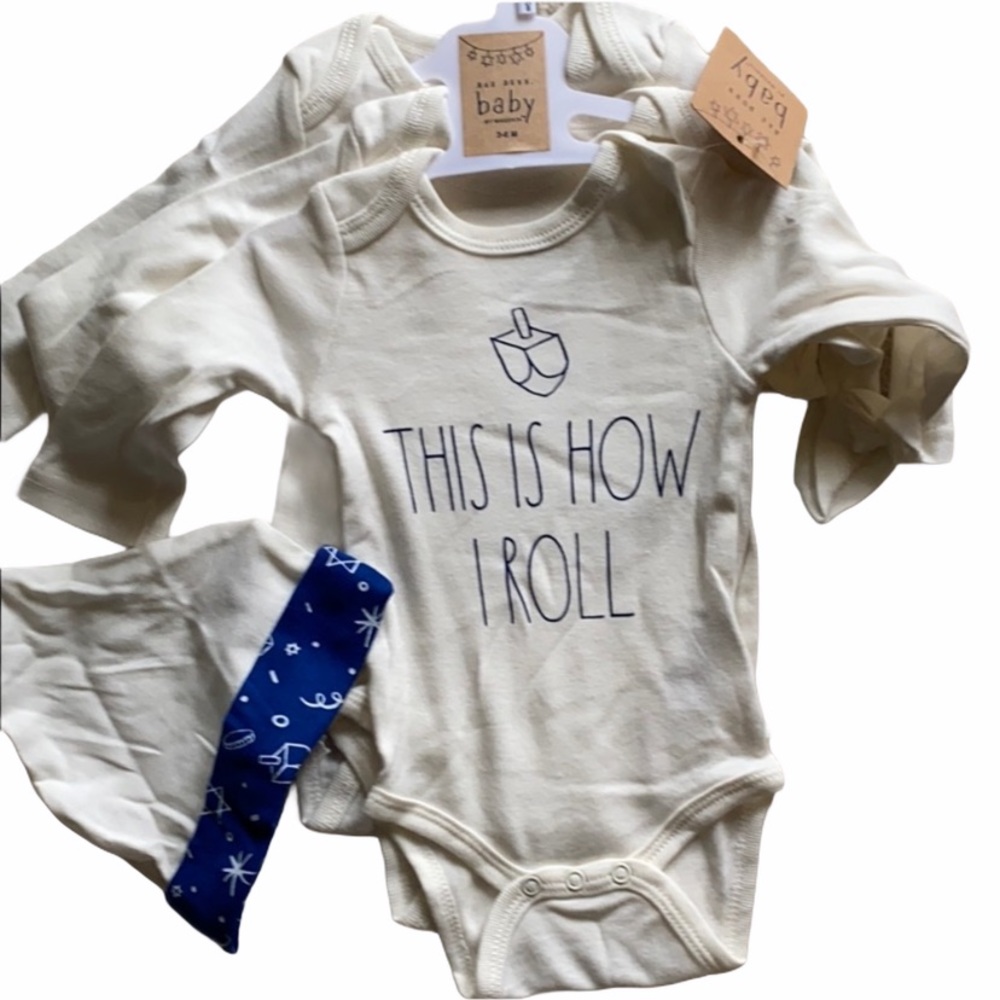 NEW Rae Dunn 4 pc onesie/hat set “how I roll”